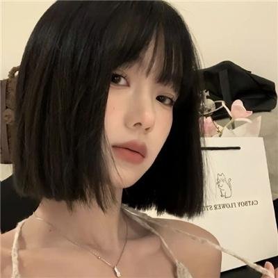 春花娇美可人儿